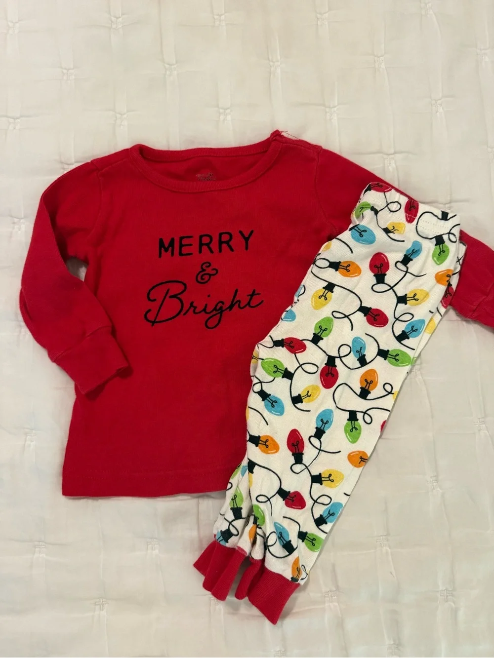 Red 'Merry & Bright' Kids Pajama Set with Holiday Light-Print Pants